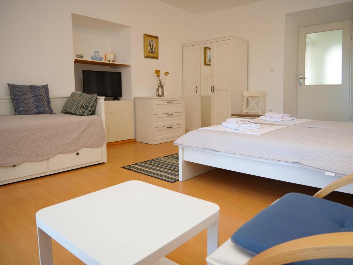 Apartmani Smilja Primošten Kültér fotó